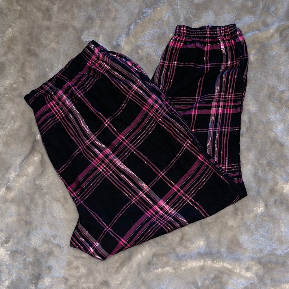 Victoria’s Secret Pink & Black Plaid Pajama Pants Size L/G
